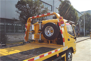 凤凰附近汽车搭电救援电话