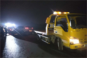 凤凰24小时车辆搭电联系电话