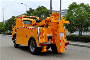 凤凰高速路拖车费